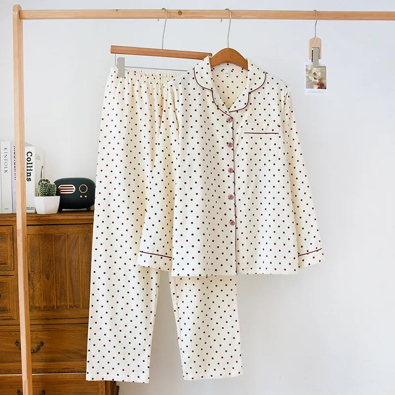40490407690321|40490407723089|40490407755857|40490407788625