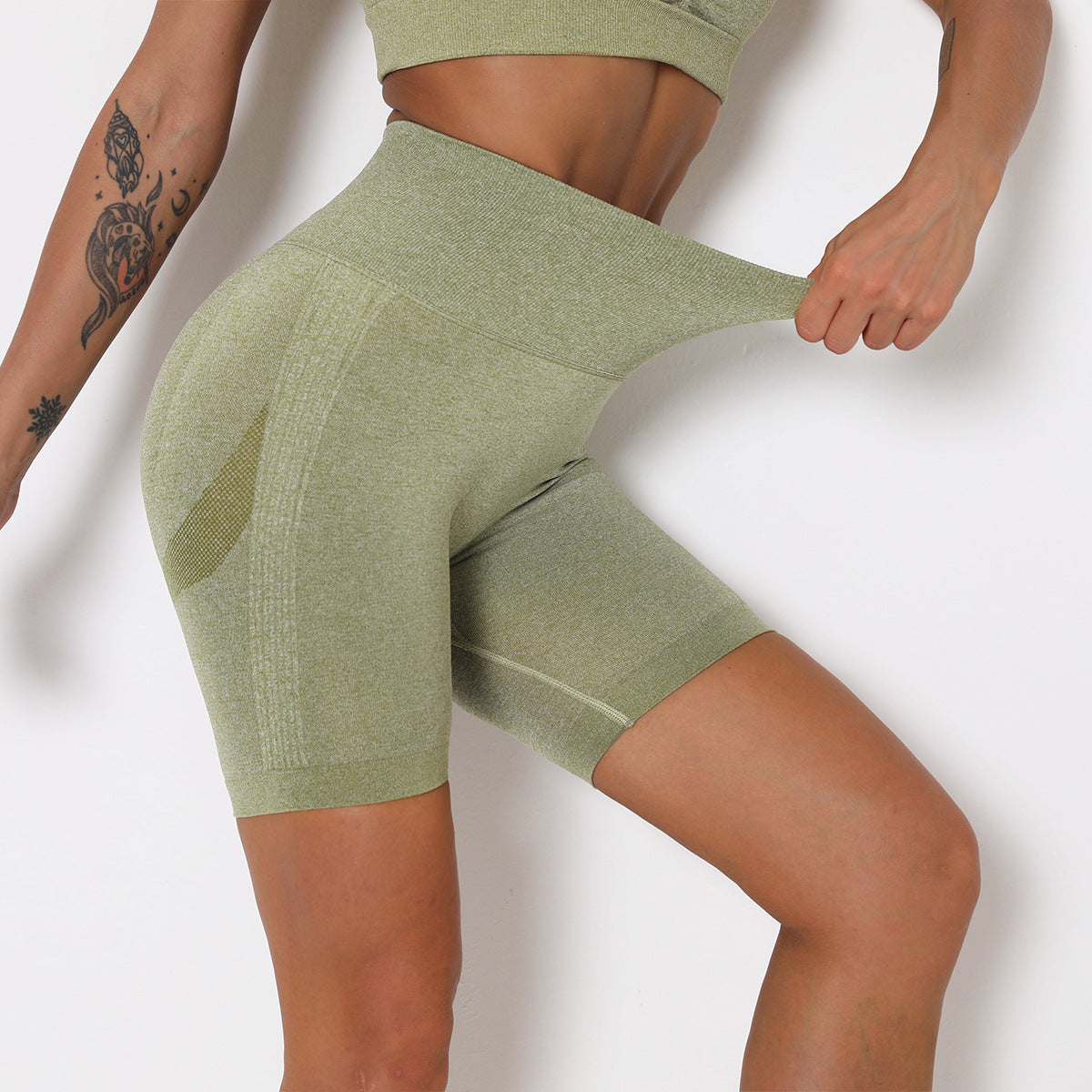 "NOVA" fitness shorts